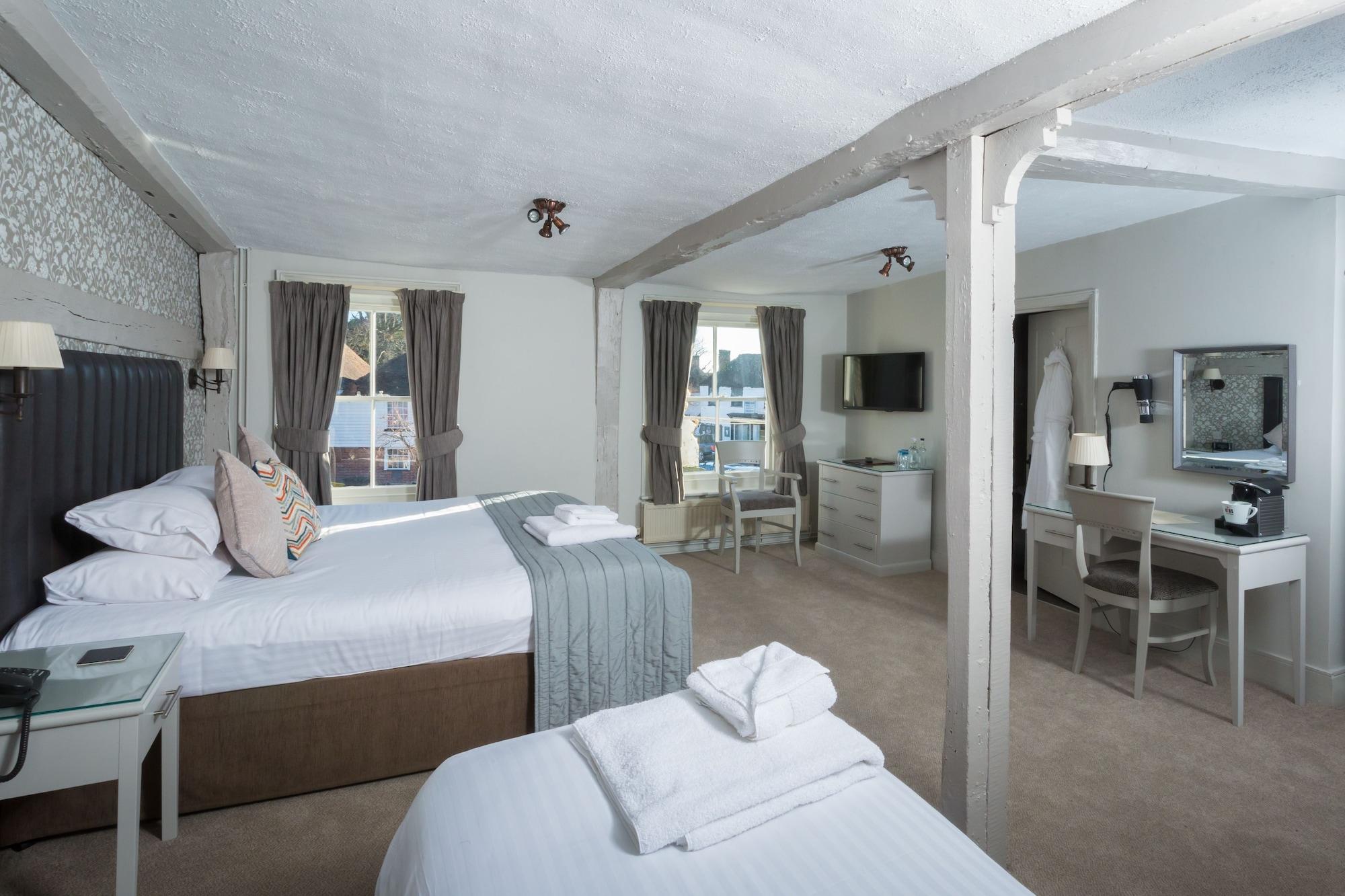 The Dog & Bear Hotel Lenham Exterior photo
