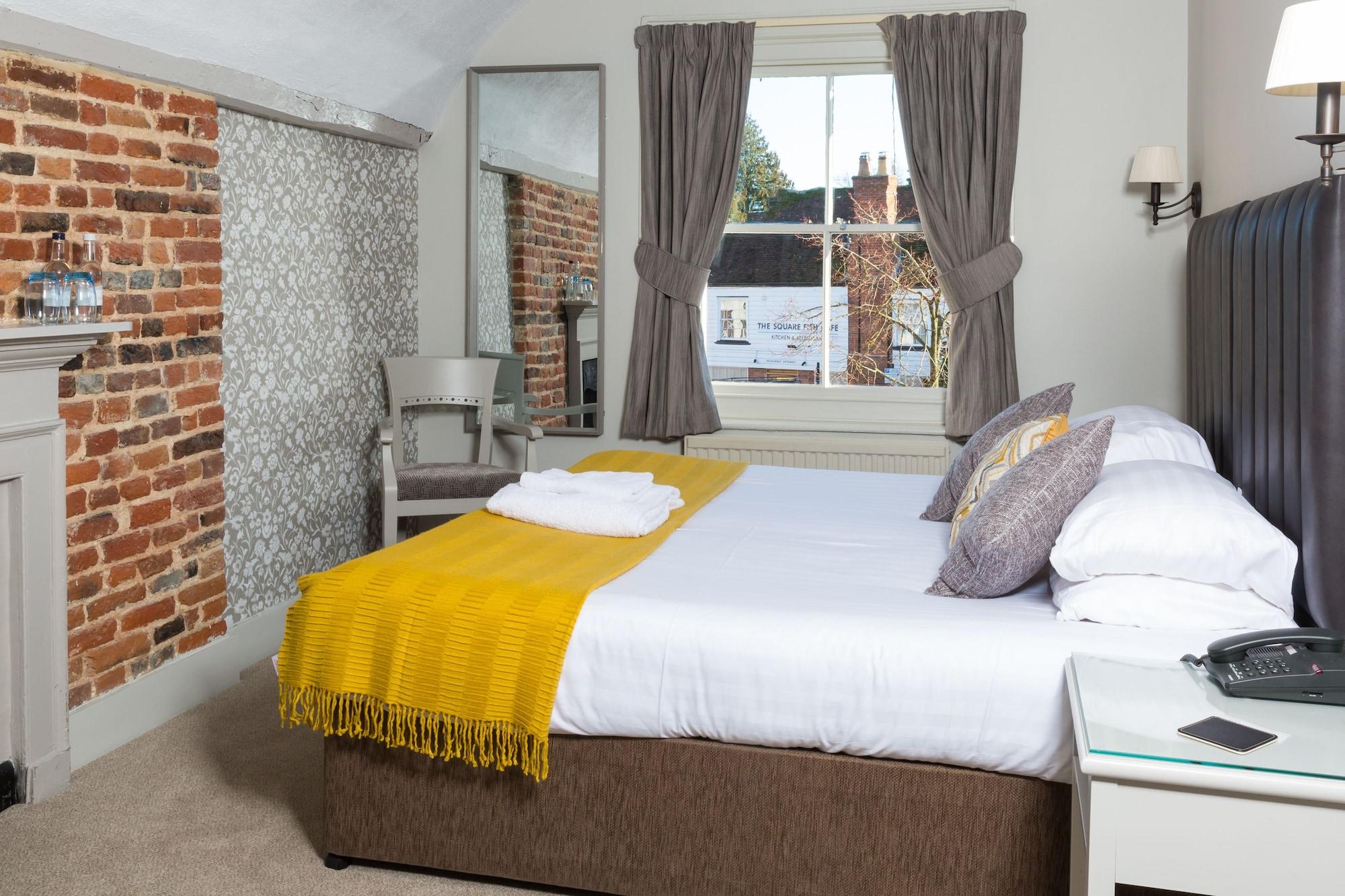 The Dog & Bear Hotel Lenham Exterior photo