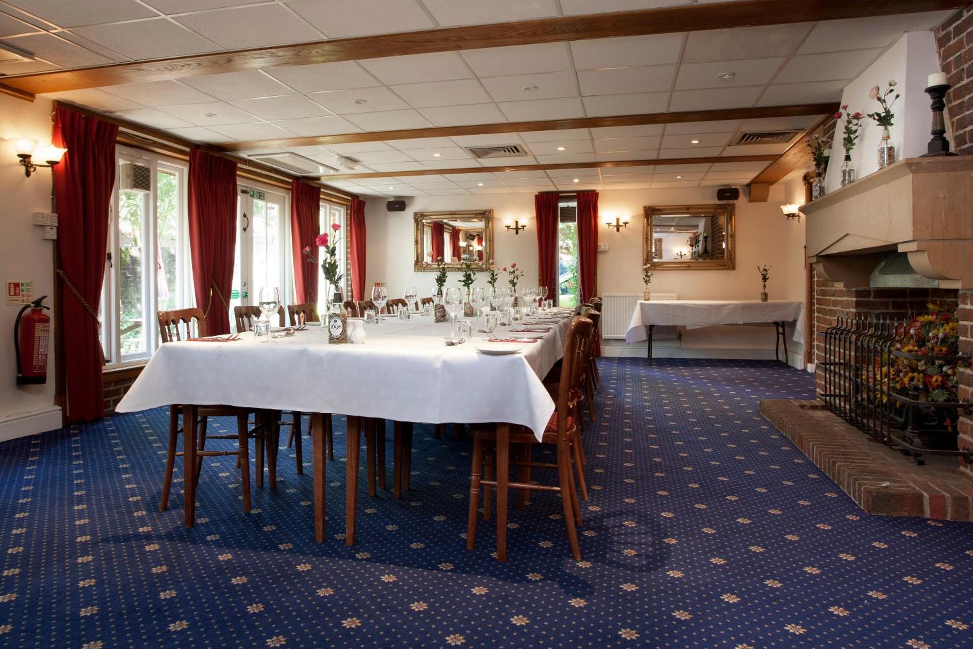 The Dog & Bear Hotel Lenham Exterior photo