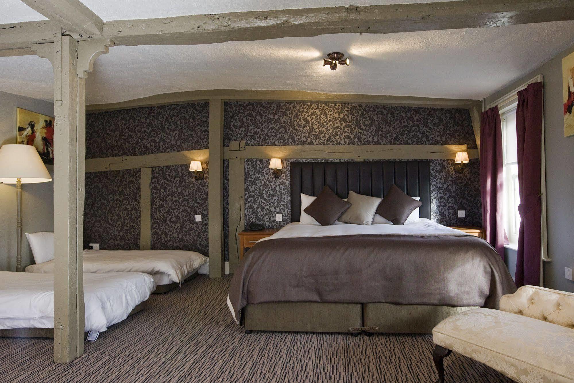 The Dog & Bear Hotel Lenham Exterior photo